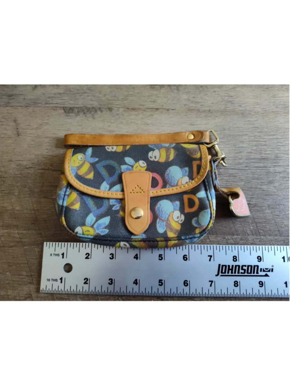 Women Dooney & Bourke Bee Print Wristlet Clutch Black Tan One Size